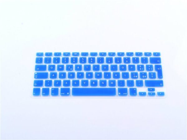 Transparent silicone protective cover for MacBook Air/Pro in Silicone